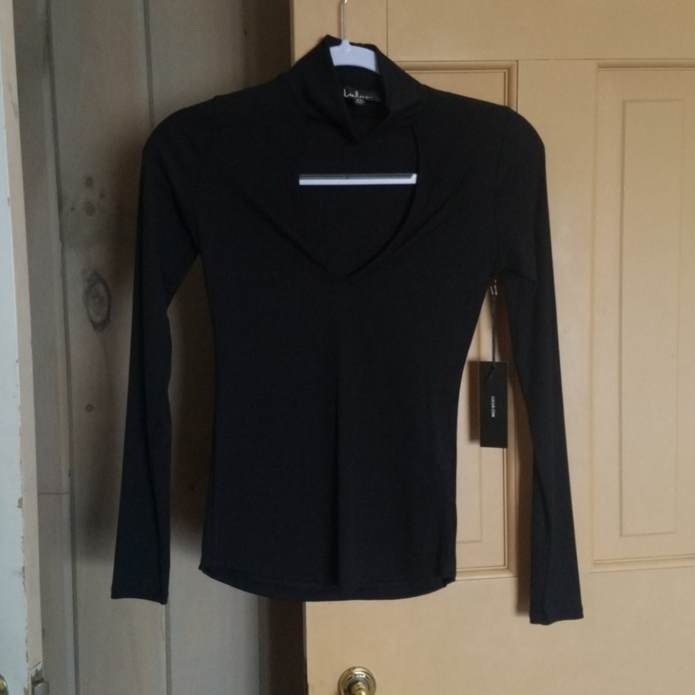 LuLus Black Top XS